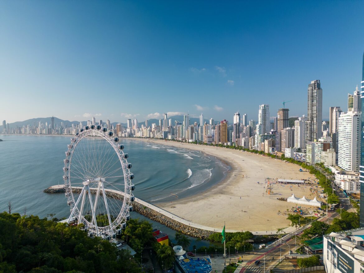 Conheça as Melhores Praias de Balneário Camboriú